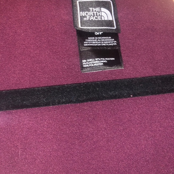 North face jacket 🍂❄️ - Picture 5 of 5